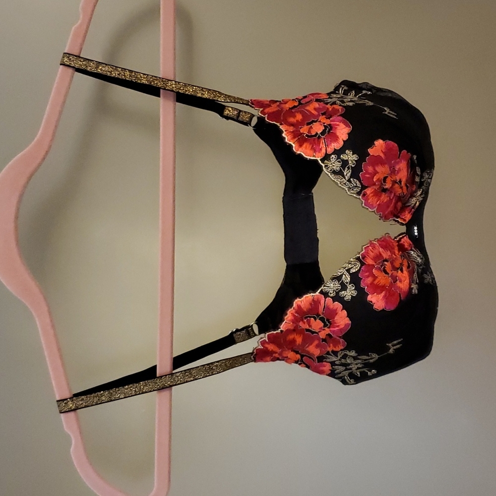 Victoria Secret Black Flower Bra 32B